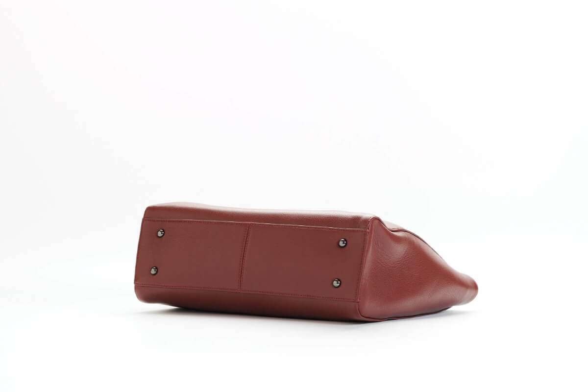 KATHARINE HAMNETT LONDON<br>牛本革トートL