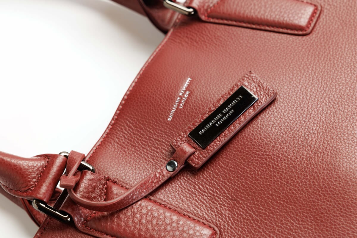 KATHARINE HAMNETT LONDON<br>牛本革トートL