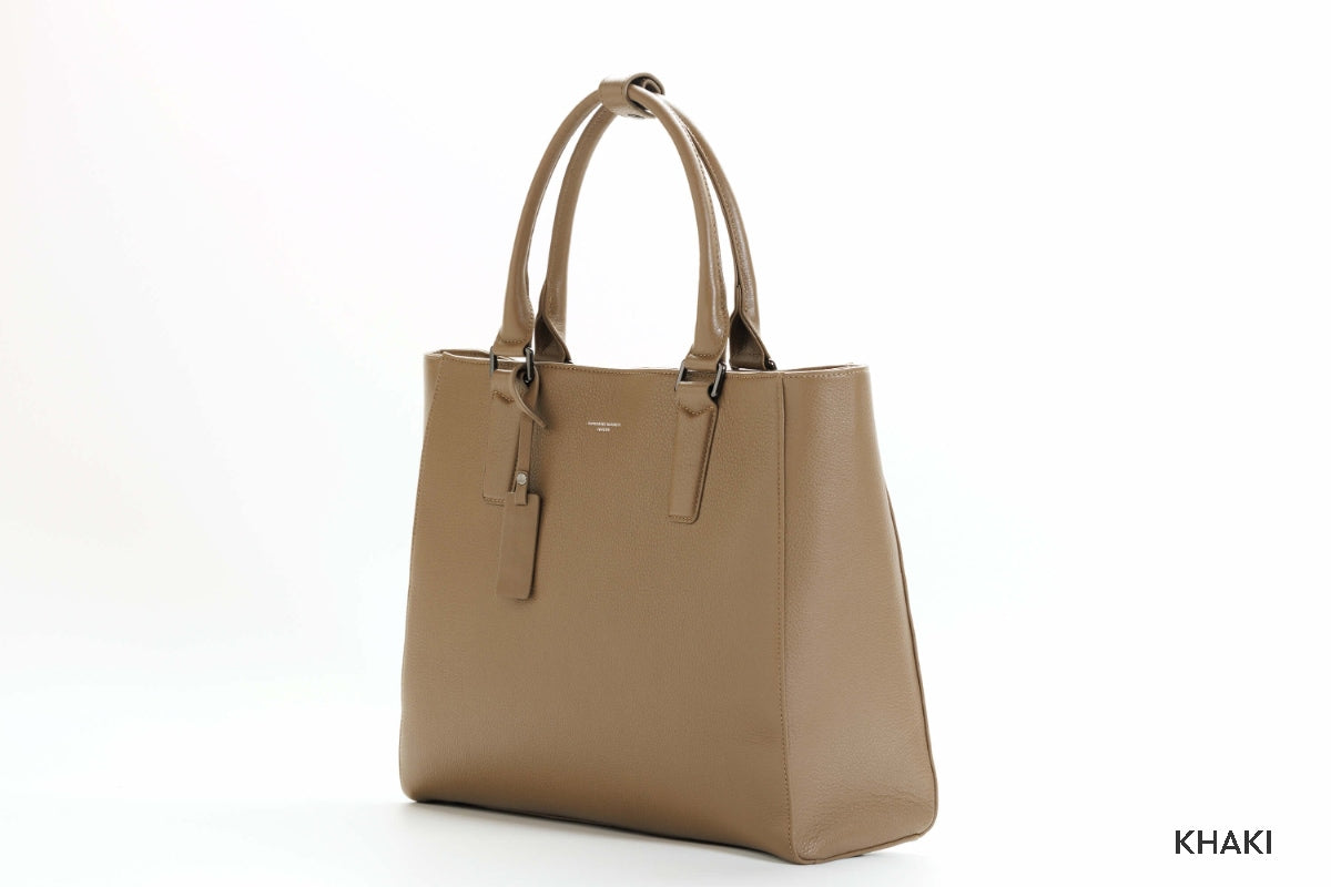KATHARINE HAMNETT LONDON<br>牛本革トートL