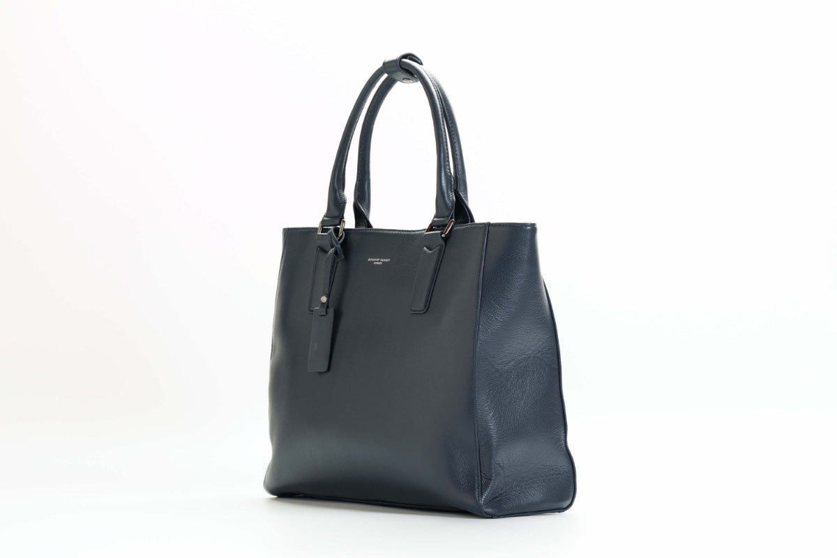 KATHARINE HAMNETT LONDON<br>牛本革トートL