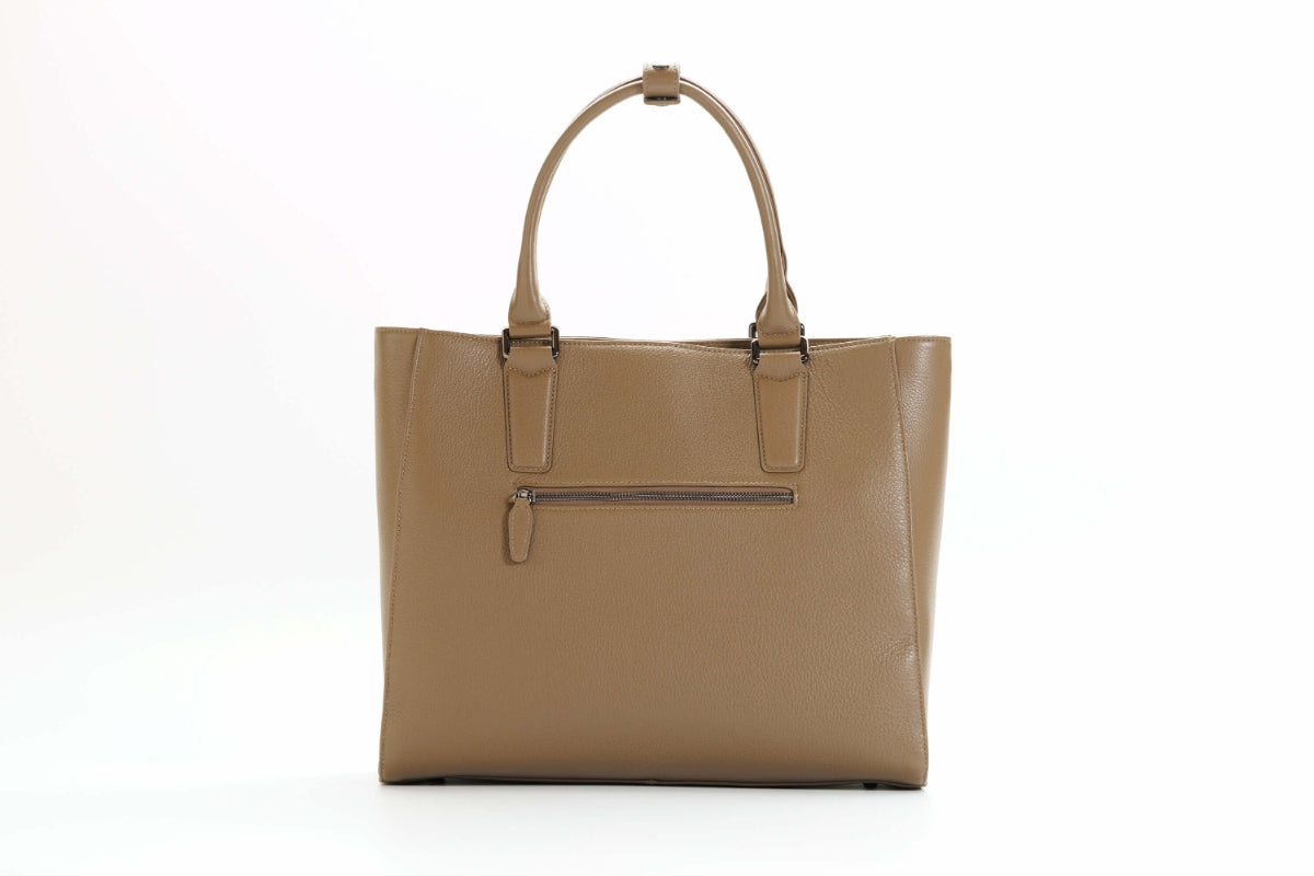 KATHARINE HAMNETT LONDON<br>牛本革トートL