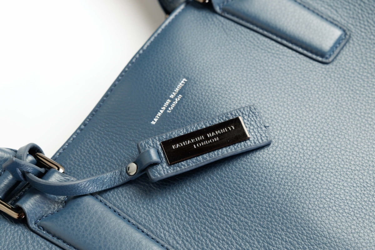 KATHARINE HAMNETT LONDON<br>牛本革トートL