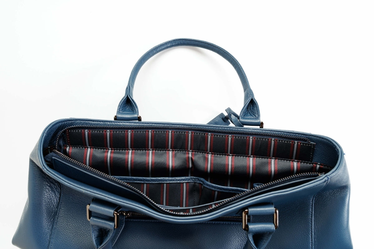 KATHARINE HAMNETT LONDON<br>牛本革トートL