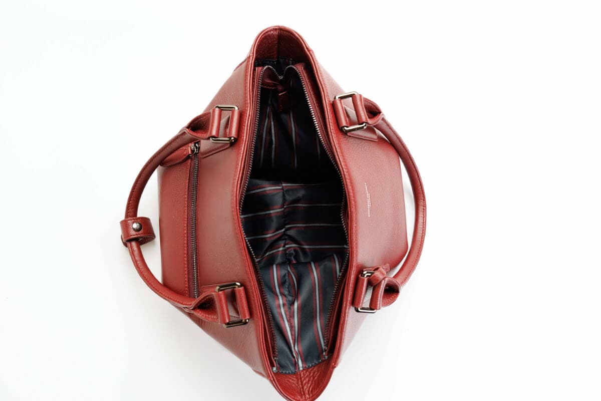 KATHARINE HAMNETT LONDON<br>牛本革トートM