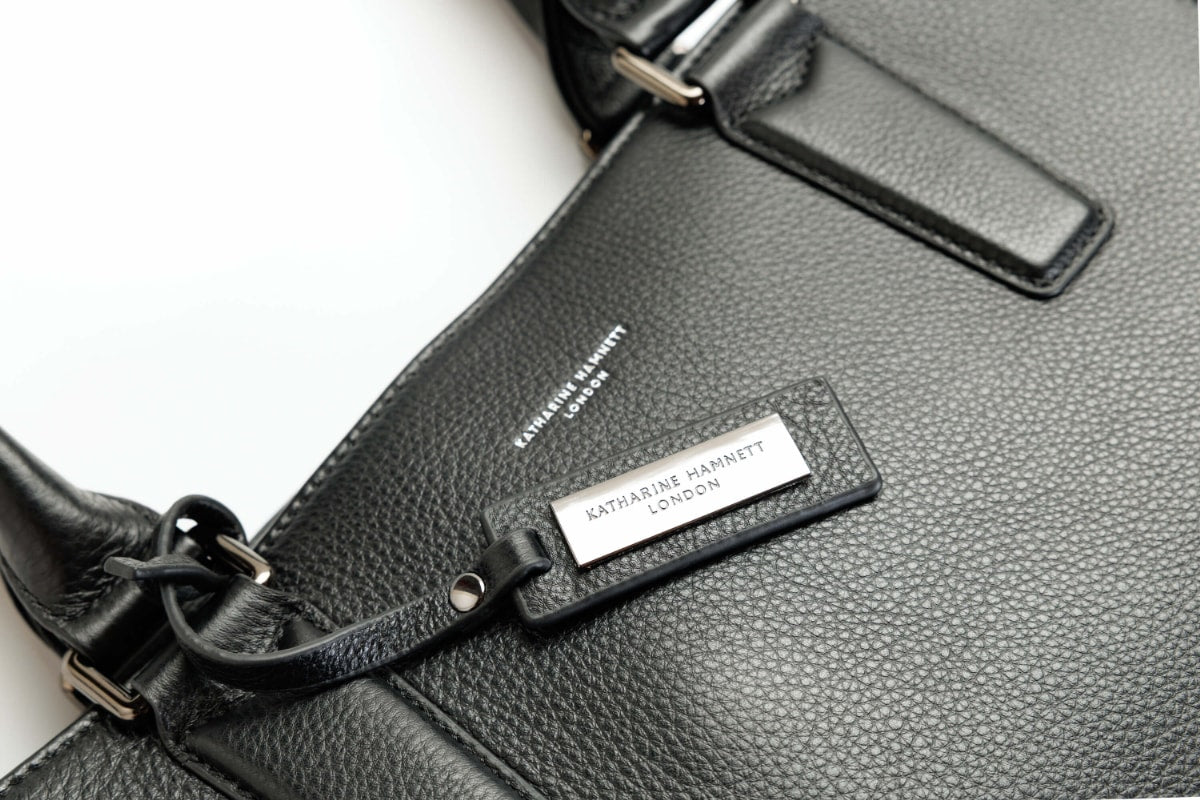 KATHARINE HAMNETT LONDON<br>牛本革トートM